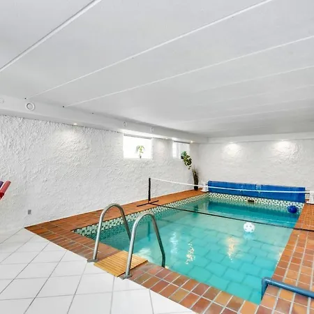 Pool - Sea View - Jacuzzi Væggerløse