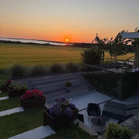 Pool - Sea View - Jacuzzi * Væggerløse