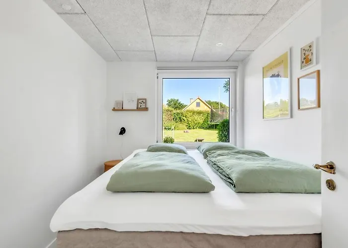 Pool - Sea View - Jacuzzi Væggerløse