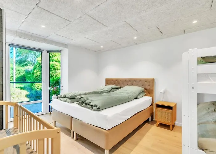 Pool - Sea View - Jacuzzi Væggerløse